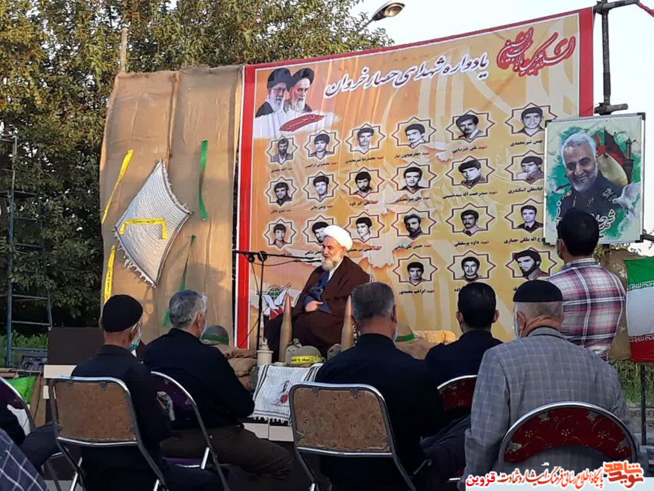 نام شهیدان با برپایی یادواره‌های شهدا در جامعه‌ باقی مانده است