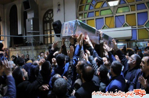 برگزارى مراسم وداع با پیکر شهید «سید مصطفی علمدار» در مصلای ساری برگزارى مراسم وداع با پیکر شهید «سید مصطفی علمدار» در مصلای ساری