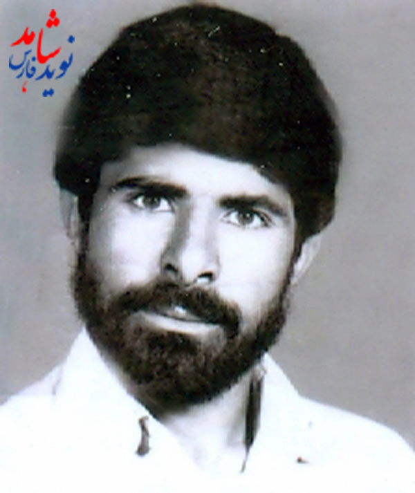 آنقدر به جبهه ميروم و مى جنگم تا شهيد شوم / وصیت نامه شهید حیدر جهان خواه آنقدر به جبهه ميروم و مى جنگم تا شهيد شوم / وصیت نامه شهید حیدر جهان خواه