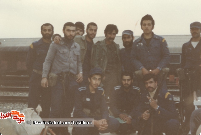 نگاهی کوتاه بر زندگی سرباز شهید« حمیدرضا صالح پور» نگاهی کوتاه بر زندگی سرباز شهید« حمیدرضا صالح پور»
