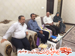 دیدار با 3 خانواده شهید در دیر دیدار با 3 خانواده شهید در دیر