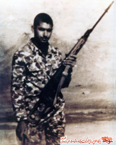 بايد گوش و دل شنوا داشت تا سرور آسماني شنید؛ زندگی شهید اسماعيل زاده بايد گوش و دل شنوا داشت تا سرور آسماني شنید؛ زندگی شهید اسماعيل زاده