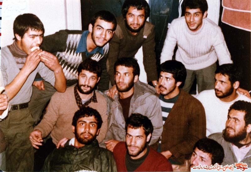 سردار شهید حسین اسلامیت، فرمانده گردان حبیب ابن مظاهر سردار شهید حسین اسلامیت، فرمانده گردان حبیب ابن مظاهر