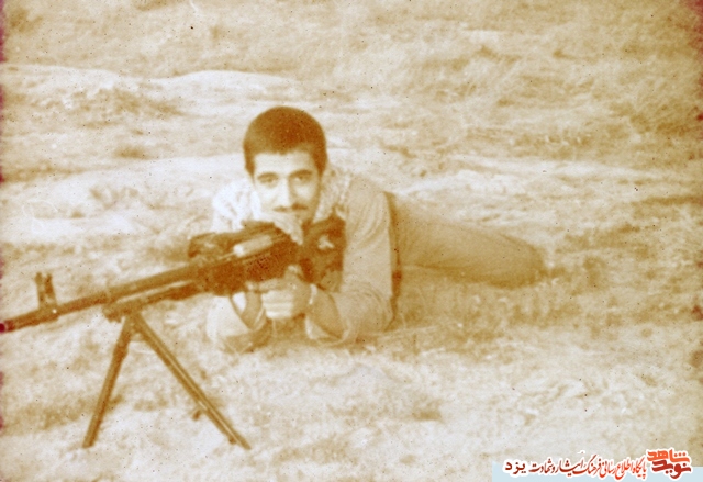شهید زارع زاده : نمازتان را كوچك نشماريد