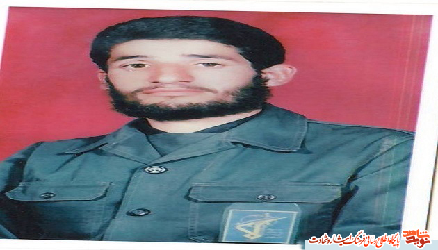 بیسجی هستم ، بسیجی می مانم و بسیجی میمیرم بیسجی هستم ، بسیجی می مانم و بسیجی میمیرم