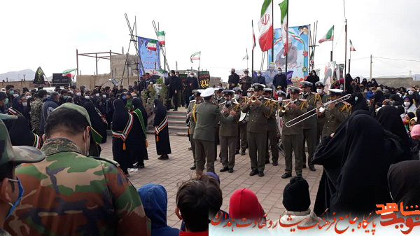 گزارش تصویری| آئین استقبال از خانواده شهید یارمحمودی در ملایر گزارش تصویری| آئین استقبال از خانواده شهید یارمحمودی در ملایر