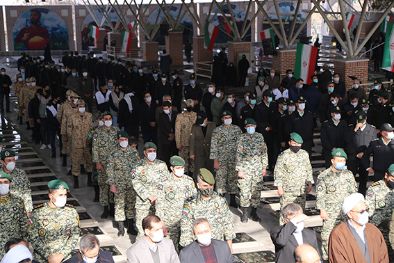 گزارش تصویری مهمانی لاله ها در ایام الله دهه فجر
