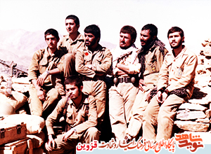 نقش چشمگیر شهید میوهچین در آموزش مهارتهای رزمی به رزمندگان نقش چشمگیر شهید میوهچین در آموزش مهارتهای رزمی به رزمندگان