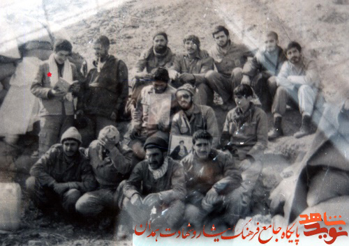 آلبوم تصاویر| شهید دانشجو جمشید بیات(1) آلبوم تصاویر| شهید دانشجو جمشید بیات(1)