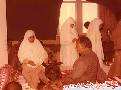 روایت مجروحی که خودش ترکش را از دستش بیرون درآورد! روایت مجروحی که خودش ترکش را از دستش بیرون درآورد!