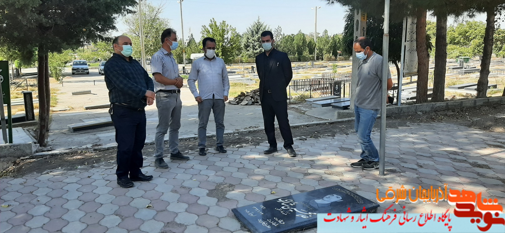 گلزار شهدا یک مکانی زیارتی است