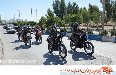 رژه موتوری و خودرویی به مناسبت هفته ناجا در سرپل‌ذهاب برگزار شد