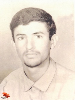 همگی مطیع امر رهبر باشید