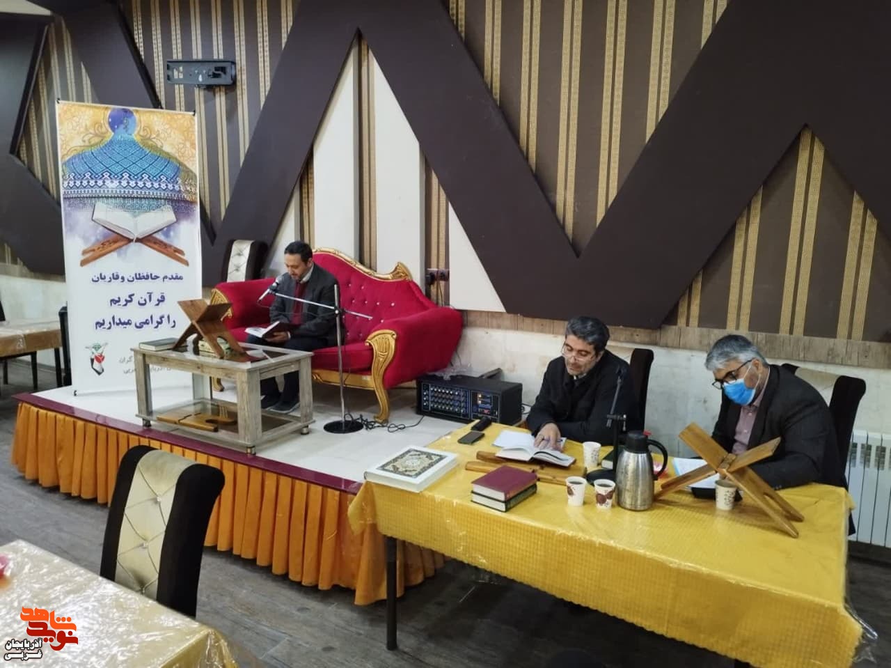 حاملان قرآن روسای اهل بهشت هستند
