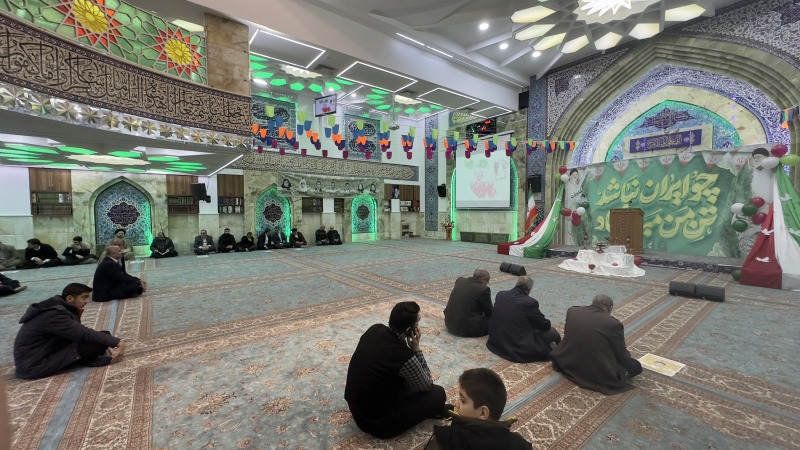 گزارش تصویری از مراسم اربعین شهدای گلزار شهدای کرمان در سنندج