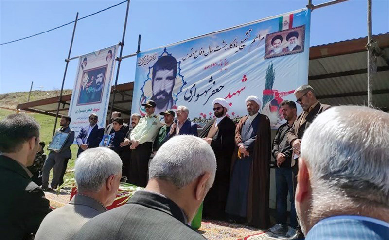 پیکر جانباز شهید حاج جعفر شهسواری در قروه تشییع شد