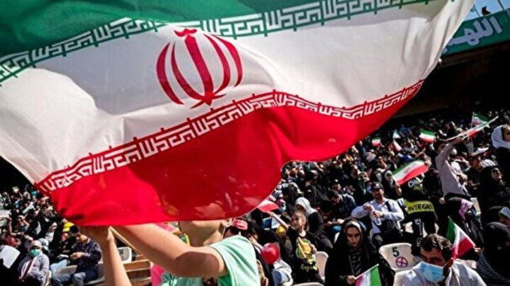 ایران تولّدت مبارک|  حماسه حضور مردمی در یوم الله ۲۲ بهمن