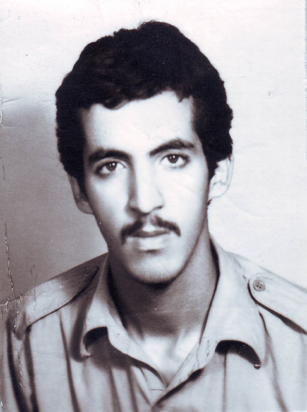 شهیدی که انشاهای انقلابی اش او را تجدید کرد