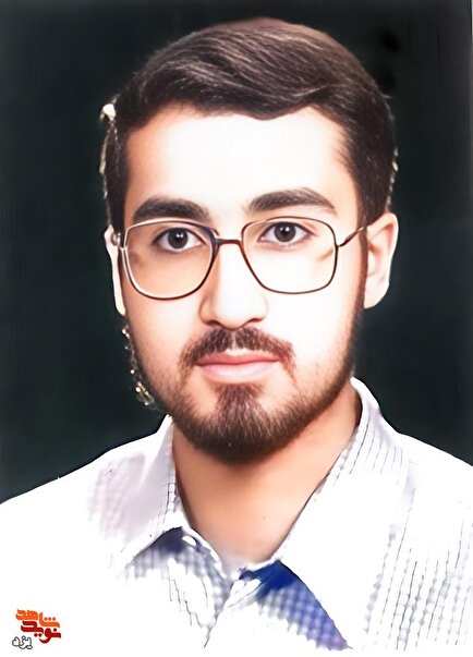 تصاویری ناب از شهید «مسعود رزاقیان» سری اول