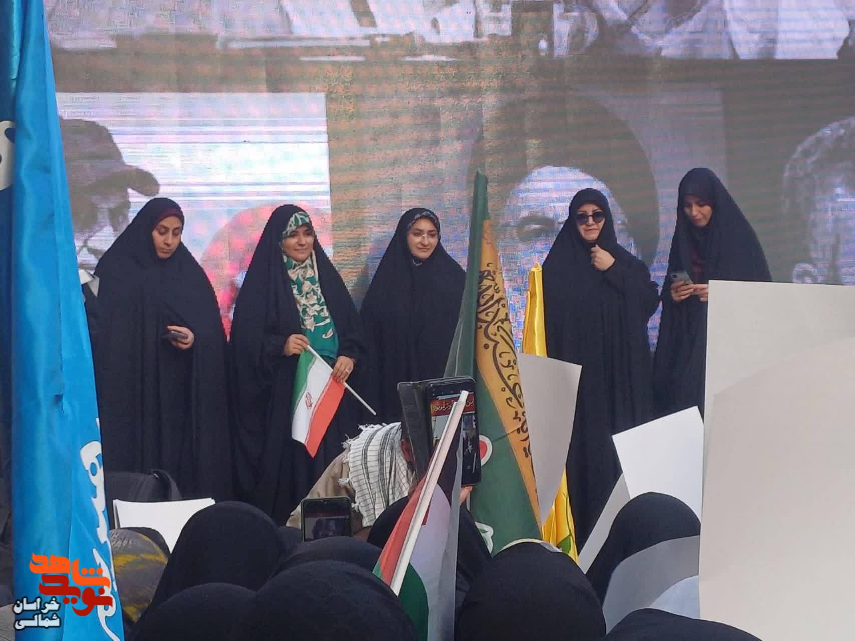 اجتماع بزرگ اقتدار زینبی در بجنورد