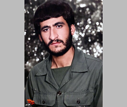 با اختیار خویش، سجده‌گاه عشق را برگزیده‌ام