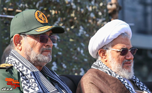 شهید تنگسیری شخصیتی محبوب در جنوب بود