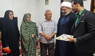 تجلیل از خانواده شهدای حاجی‌آباد با حضور نماینده...