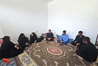 دیدار مدیرکل بنیاد شهید هرمزگان با مادر شهید «حامد...