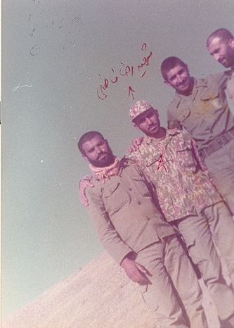 از چپ: محمدباقر شریفان - شهید فاضلی