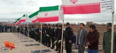 غبارروبی و گلباران مزار شهدای شهرستان بناب