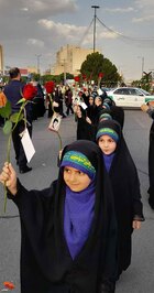 کاروان نوجوانان در شادپیمایی عید غدیر به نیابت از شهدا- پنجم تیرماه ۱۴۰۳ میدان کوثر تا میدان امام علی(ع) شهرستان سمنان