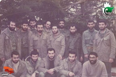 شهید «عبداله جمال لیوانی» نفر سوم ایستاده سمت راست