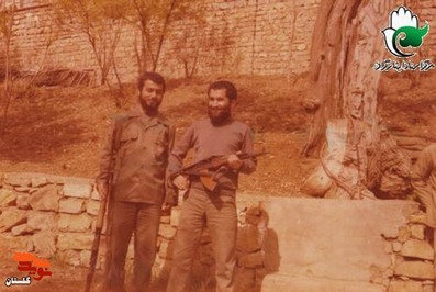 شهید «عبداله جمال لیوانی» نفر اول سمت راست
